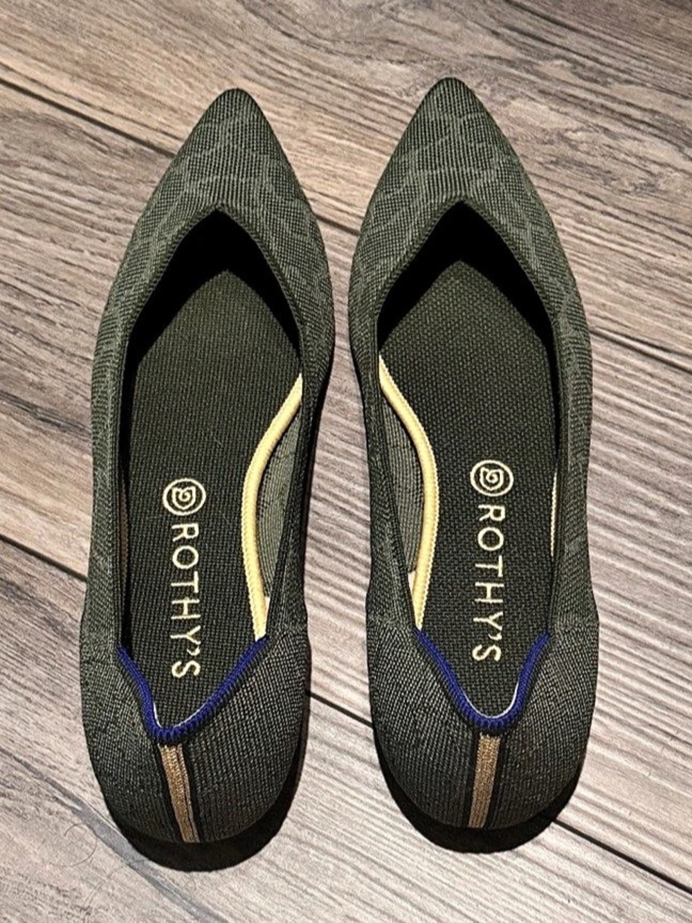 Rothy's The Point in Safari Green, Size 12, Never Worn NWOT!
